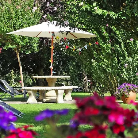 Holiday Country House Fonte Al Noce Nerbisci Peg011005 Cya Губбио