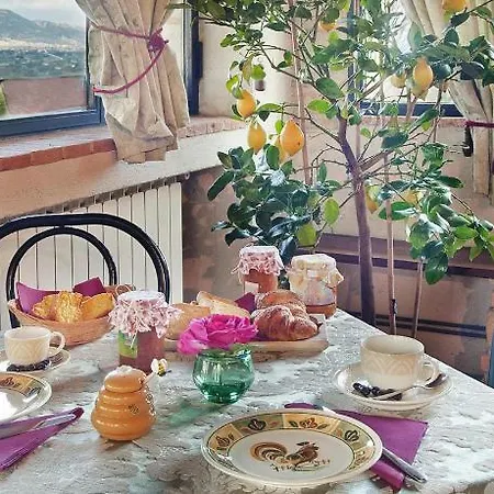 Апартаменты Holiday Country House Fonte Al Noce Nerbisci Peg011005 Cya Губбио